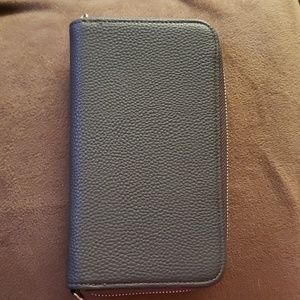 Thirty-One All About the Benjamins wallet & strap